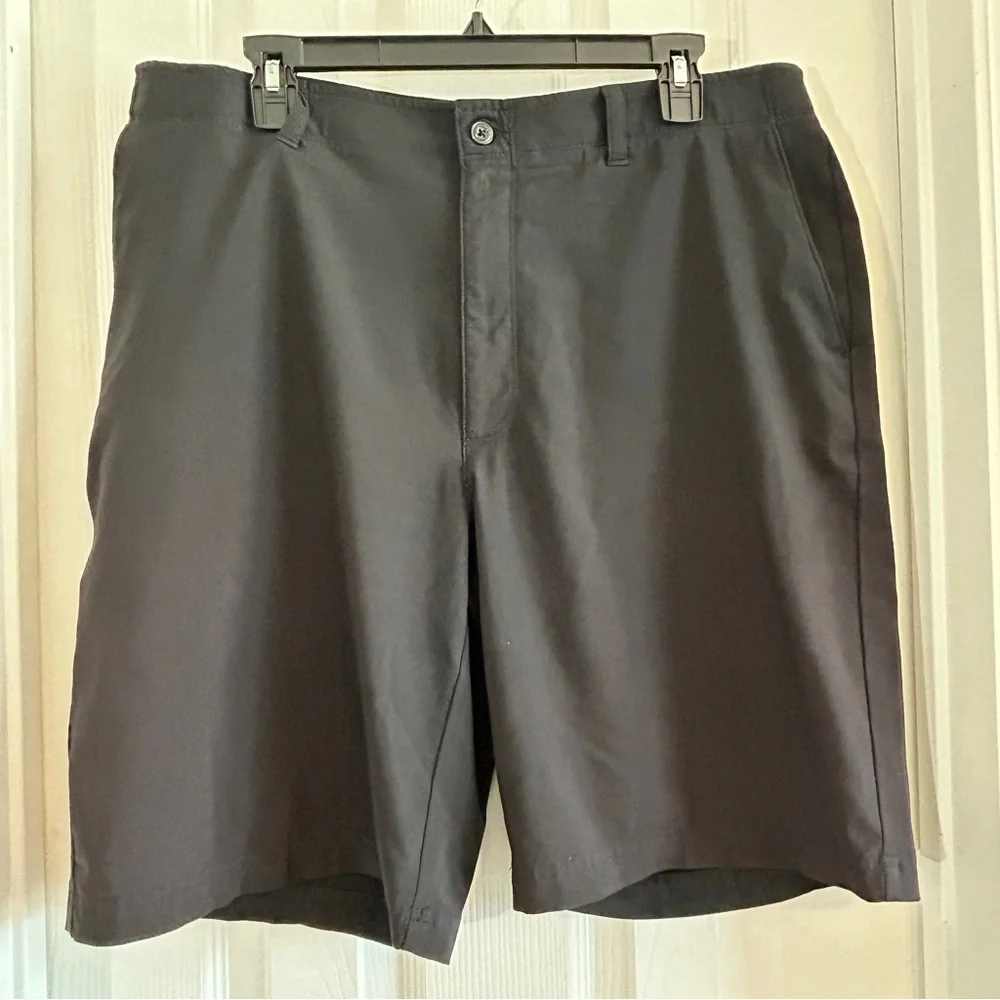 Classic‎ Black Flat Front Men's Golf Shorts, PGA Tour